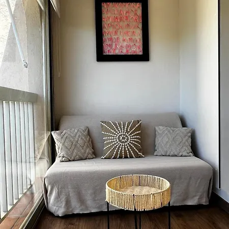 2p Entierement Renove , Piscine , 1 Km De La Apartman *