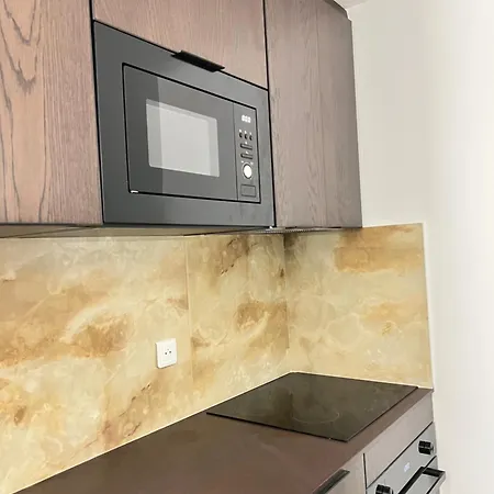 2p Entierement Renove , Piscine , 1 Km De La Apartment *
